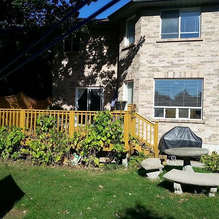 Maria'S Homestay Thornhill Esterno foto
